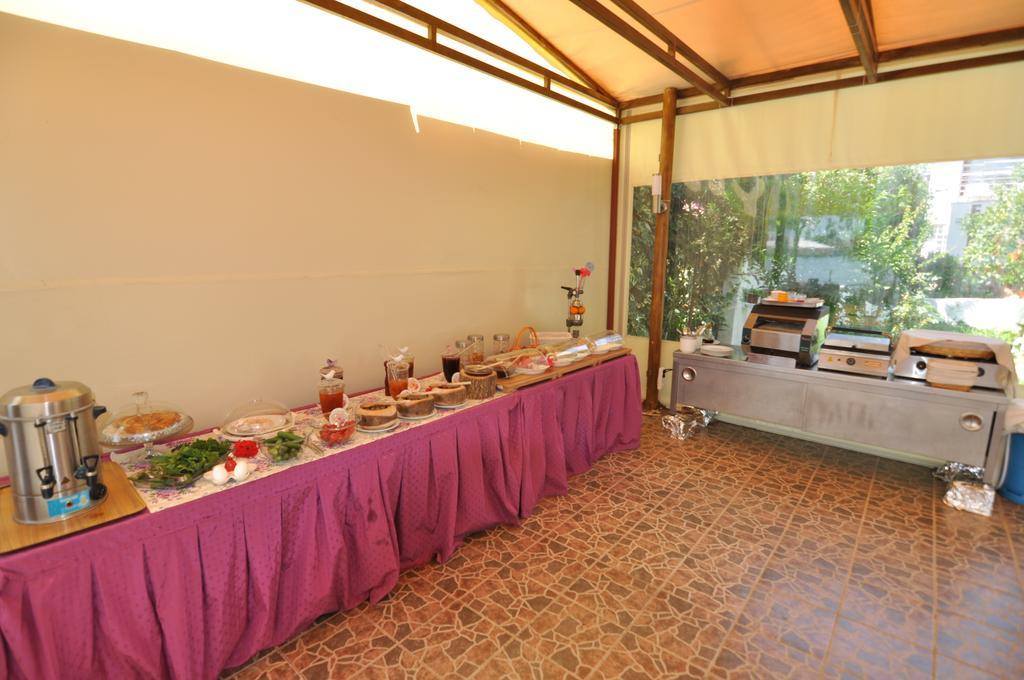 Longhouse Inn Hotel Dalyan Luaran gambar
