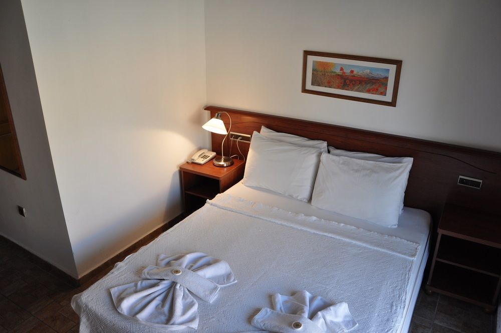 Longhouse Inn Hotel Dalyan Luaran gambar