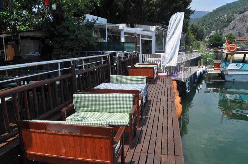 Longhouse Inn Hotel Dalyan Luaran gambar