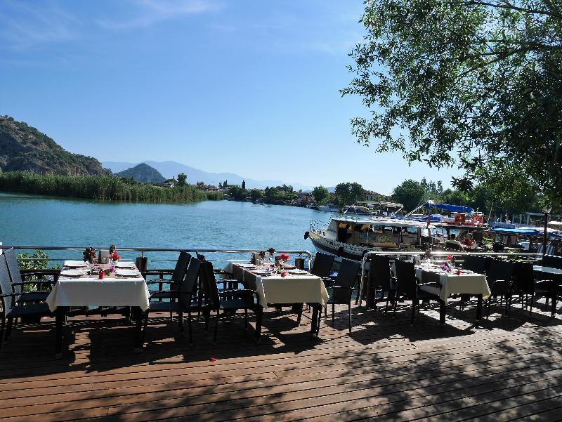 Longhouse Inn Hotel Dalyan Luaran gambar