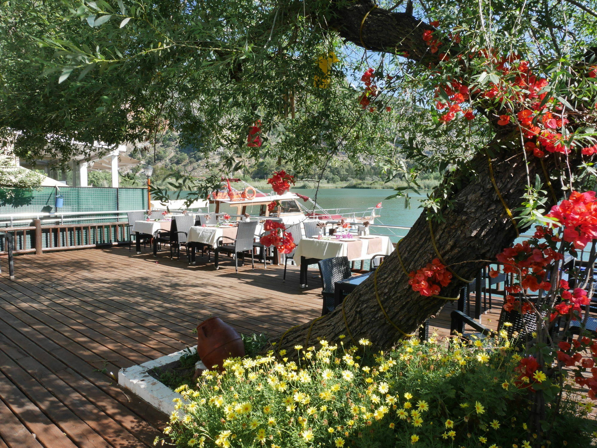 Longhouse Inn Hotel Dalyan Luaran gambar
